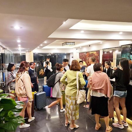 Vina Spa Hotel Hue Esterno foto