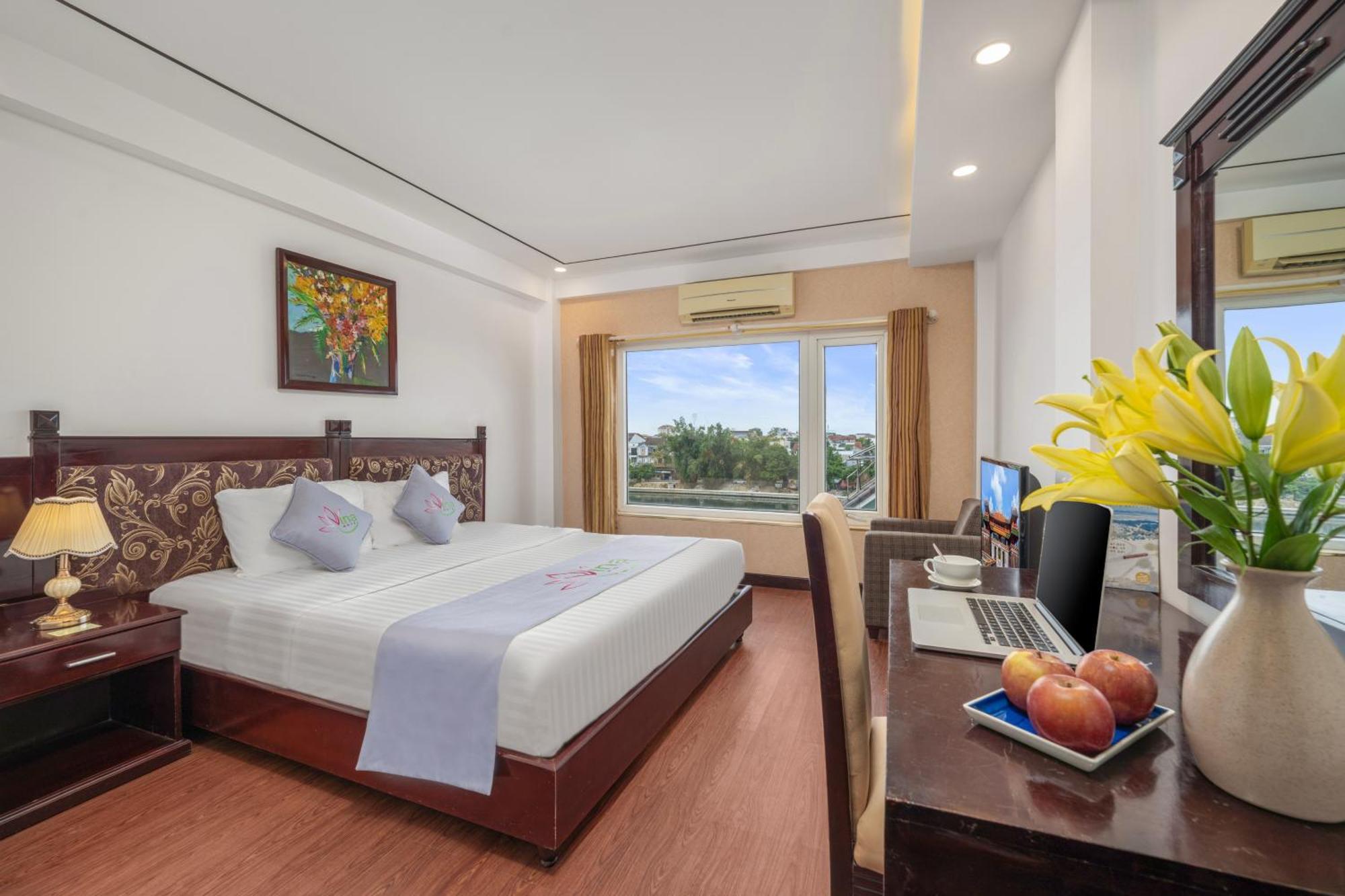 Vina Spa Hotel Hue Esterno foto