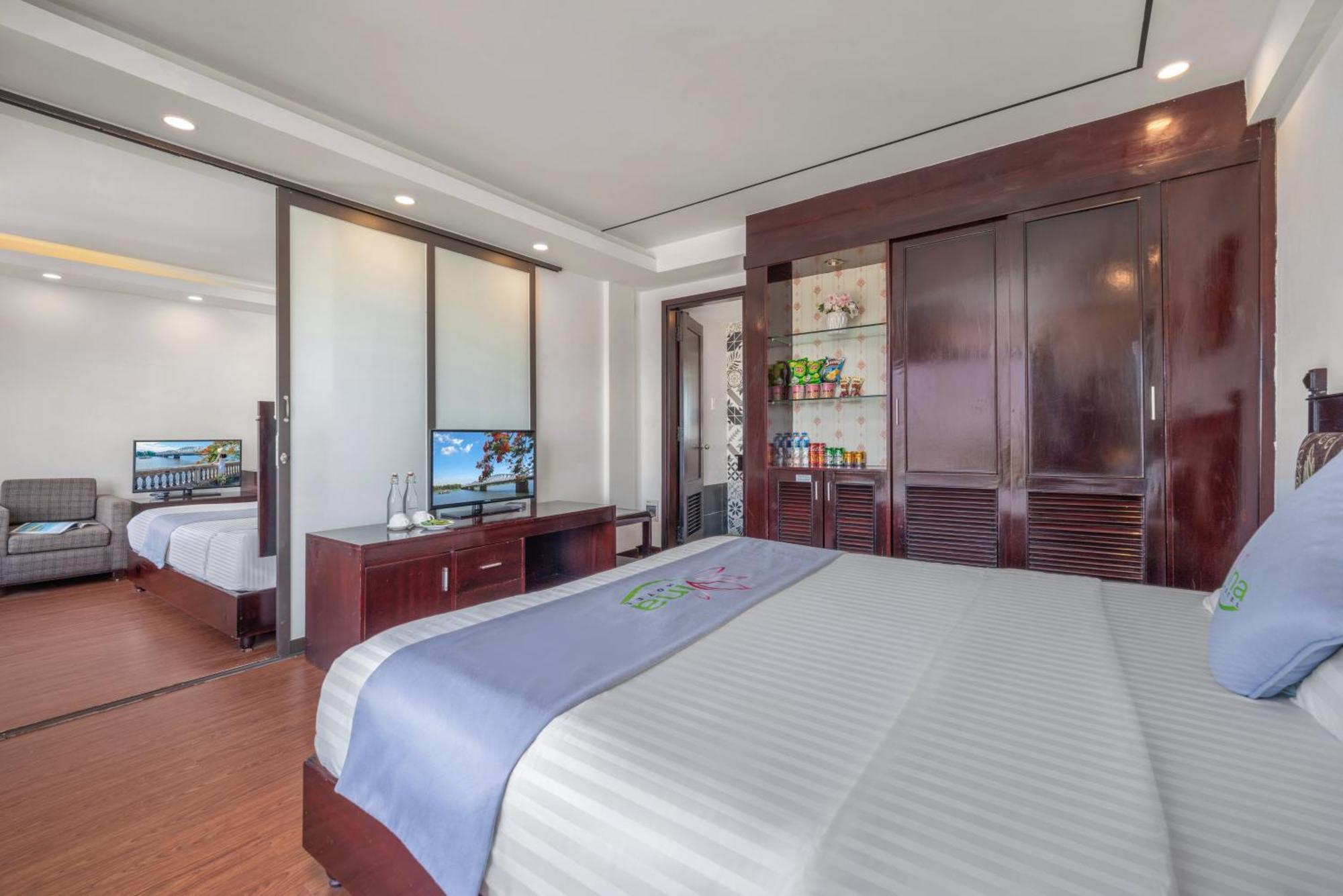Vina Spa Hotel Hue Esterno foto